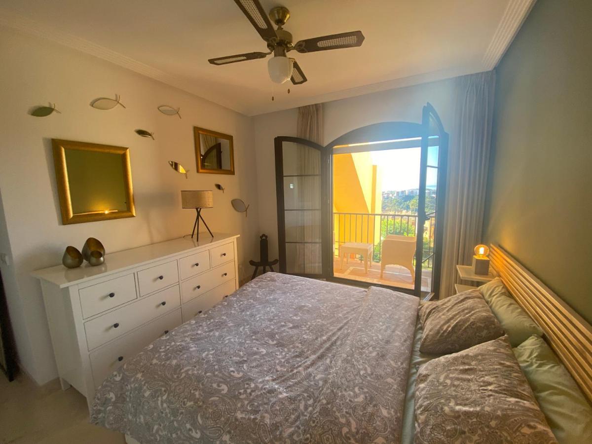 Huge Rooftop Solarium With See View - 3 Rooms Benahavís Exteriör bild