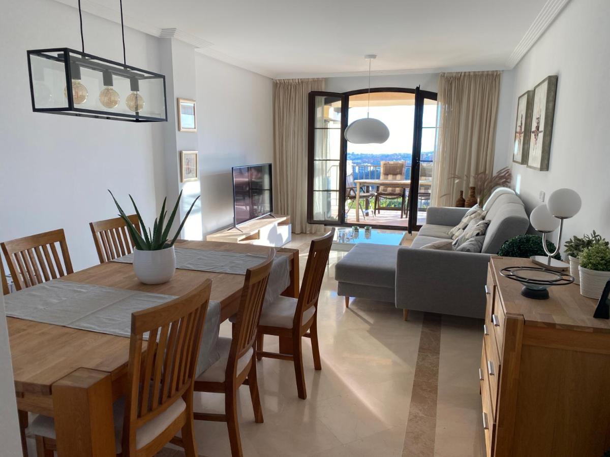 Huge Rooftop Solarium With See View - 3 Rooms Benahavís Exteriör bild